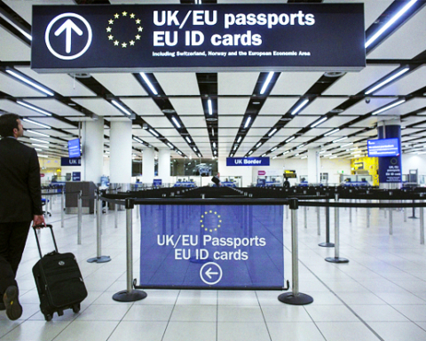 129083 А аэропортах ЕС появятся детекторы лжи