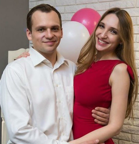 129301 Жена пострадавшего от инсульта Алексея Янина: «Он живет у мамы»