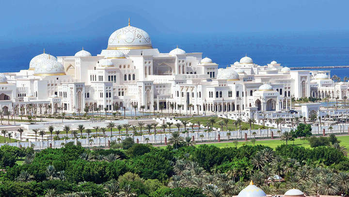 132098 Туристы в Абу-Даби смогут посетить Президентский дворец