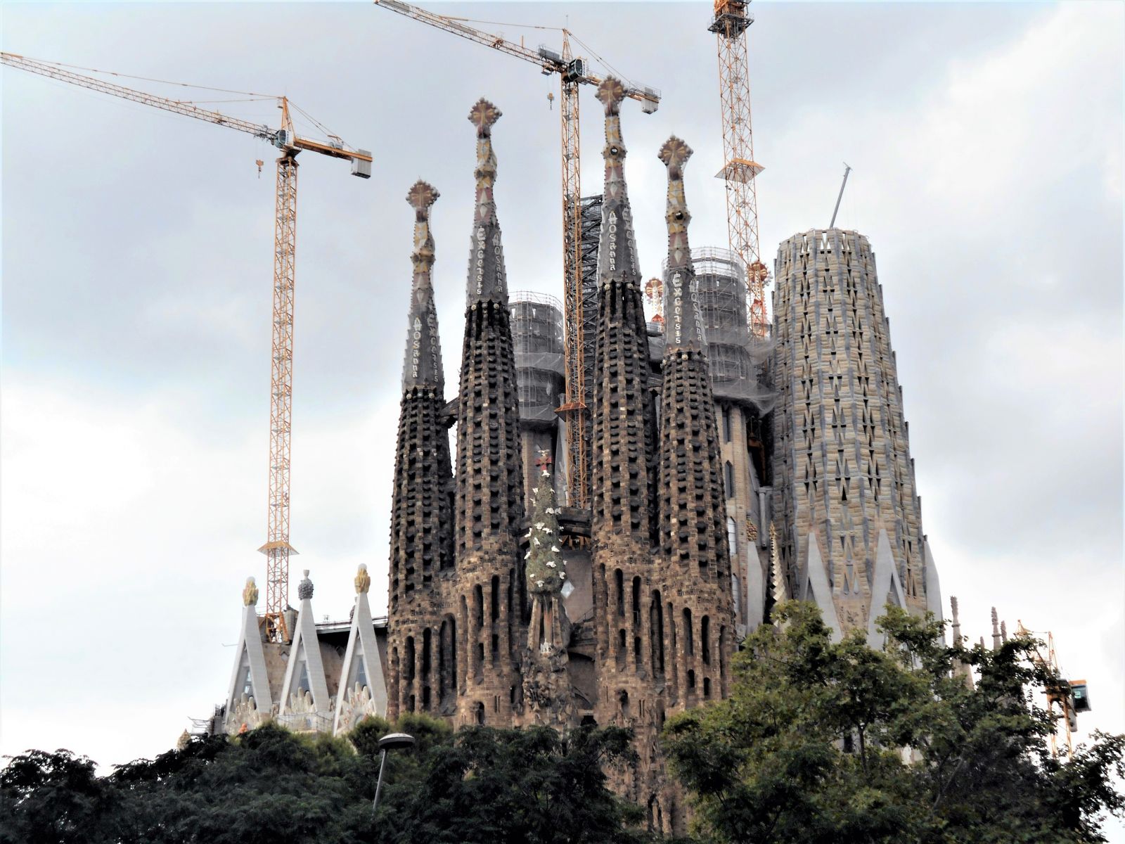 134215 В Барселоне разрешили достроить Храм Святого Семейства