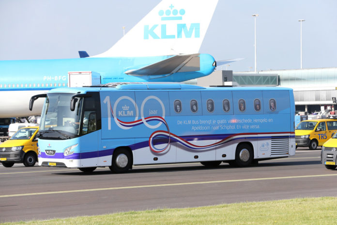 134820 KLM запустила бесплатный автобус в аэропорт Амстердама