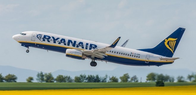 135115 Ryanair закроет базы в некоторых аэропортах