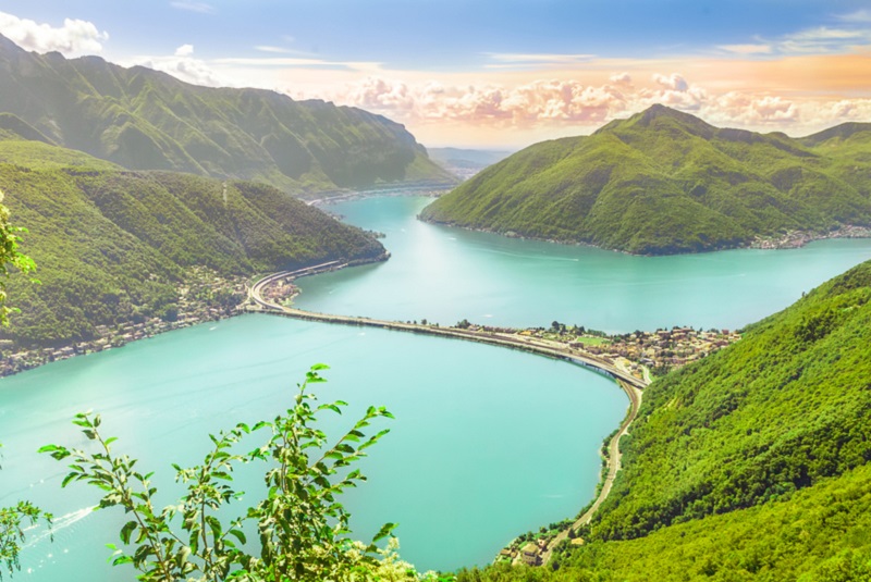 135332 Самым красивым озером в мире назвали итальянское Комо