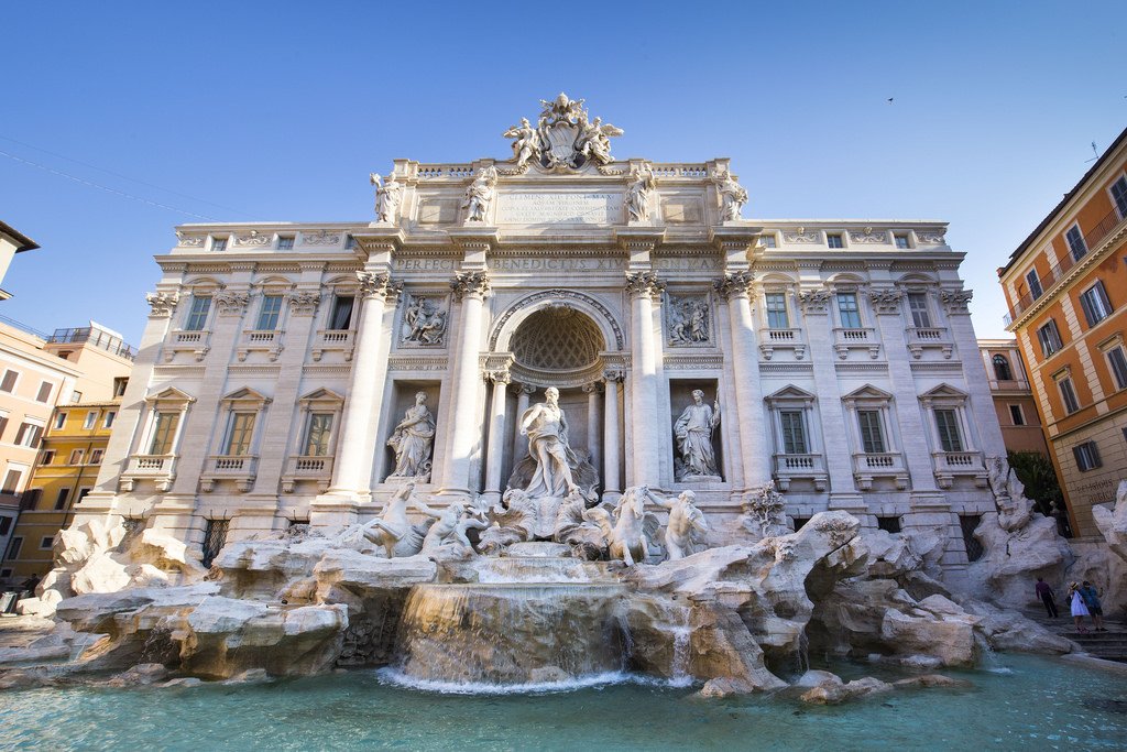135101 В Риме запретили подходить к фонтану Треви