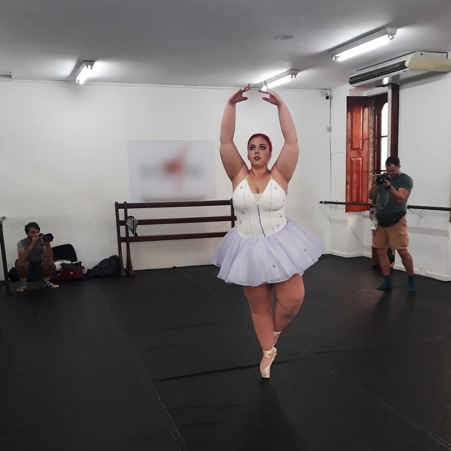 Известная балерина, которая весит больше 100 кг, разрушает все стереотипы