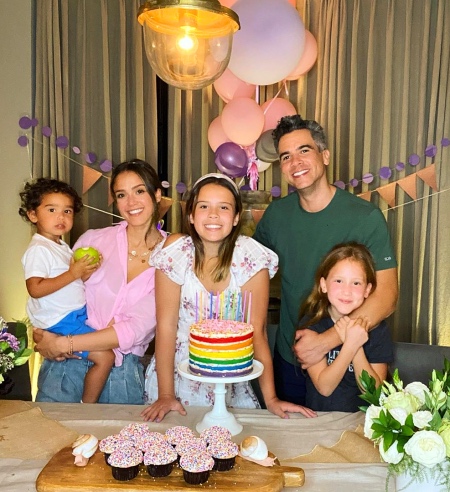 Джессика и Кэш с семьей отмечают день рождения Онор