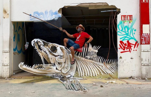 Художник создает удивительные 3D рисунки на улицах города