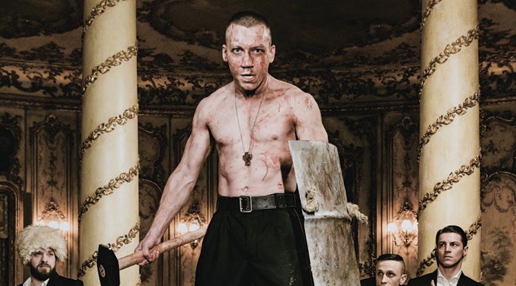 Александр Кузнецов в спектакле "Бульба. Пир"