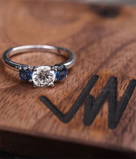 Дочь Дайан Китон объявила о помолвке: фото кольца