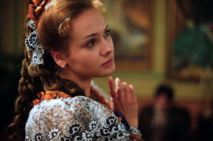 163943 Анна Горшкова: куда пропала красивая и скромная актриса с экранов телевизоров?