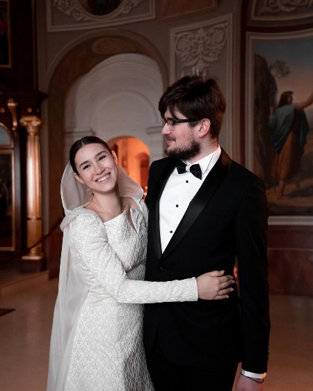 Дочь Бориса Немцова обвенчалась со своим мужем через семь месяцев после свадьбы